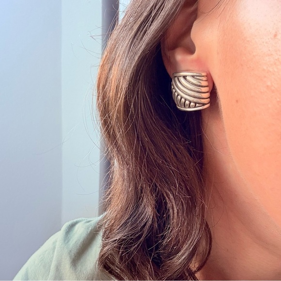 Vintage Barry Kieselstein-Cord Large Clip On Cable Sterling Silver Earri… - Picture 2 of 13